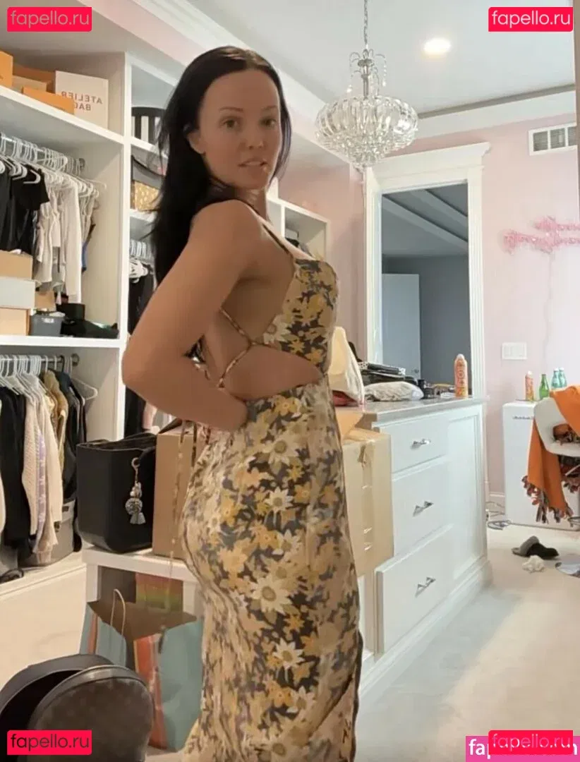 Brittney Atwood Onlyfans Photo Gallery 