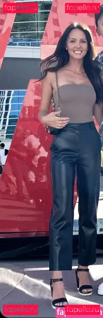 Brittney Atwood Onlyfans Photo Gallery 