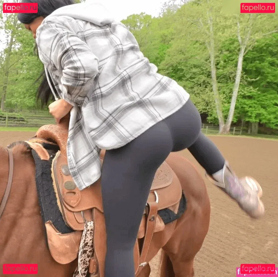 Brittney Atwood Onlyfans Photo Gallery 