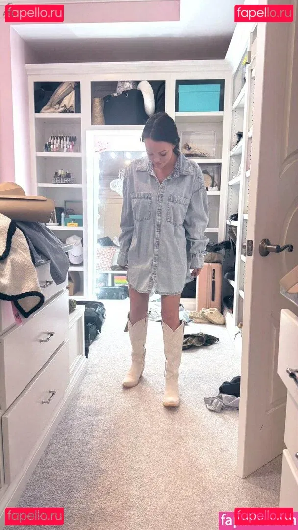 Brittney Atwood Onlyfans Photo Gallery 