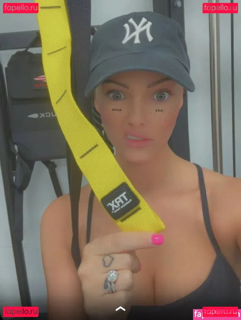 Brittney Atwood Onlyfans Photo Gallery 