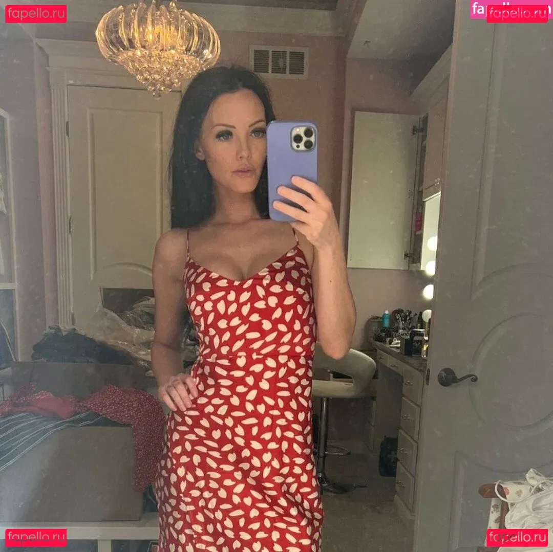 Brittney Atwood Onlyfans Photo Gallery 