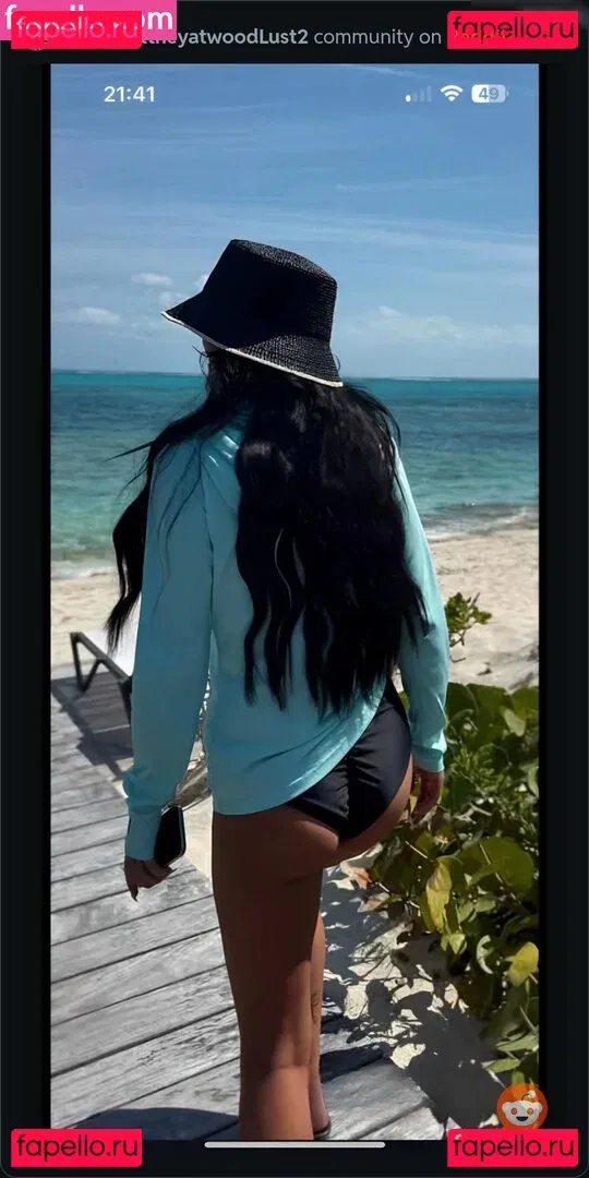 Brittney Atwood Onlyfans Photo Gallery 