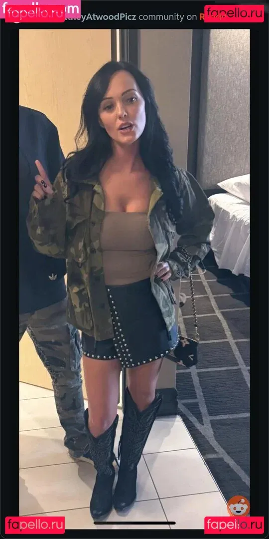 Brittney Atwood Onlyfans Photo Gallery 