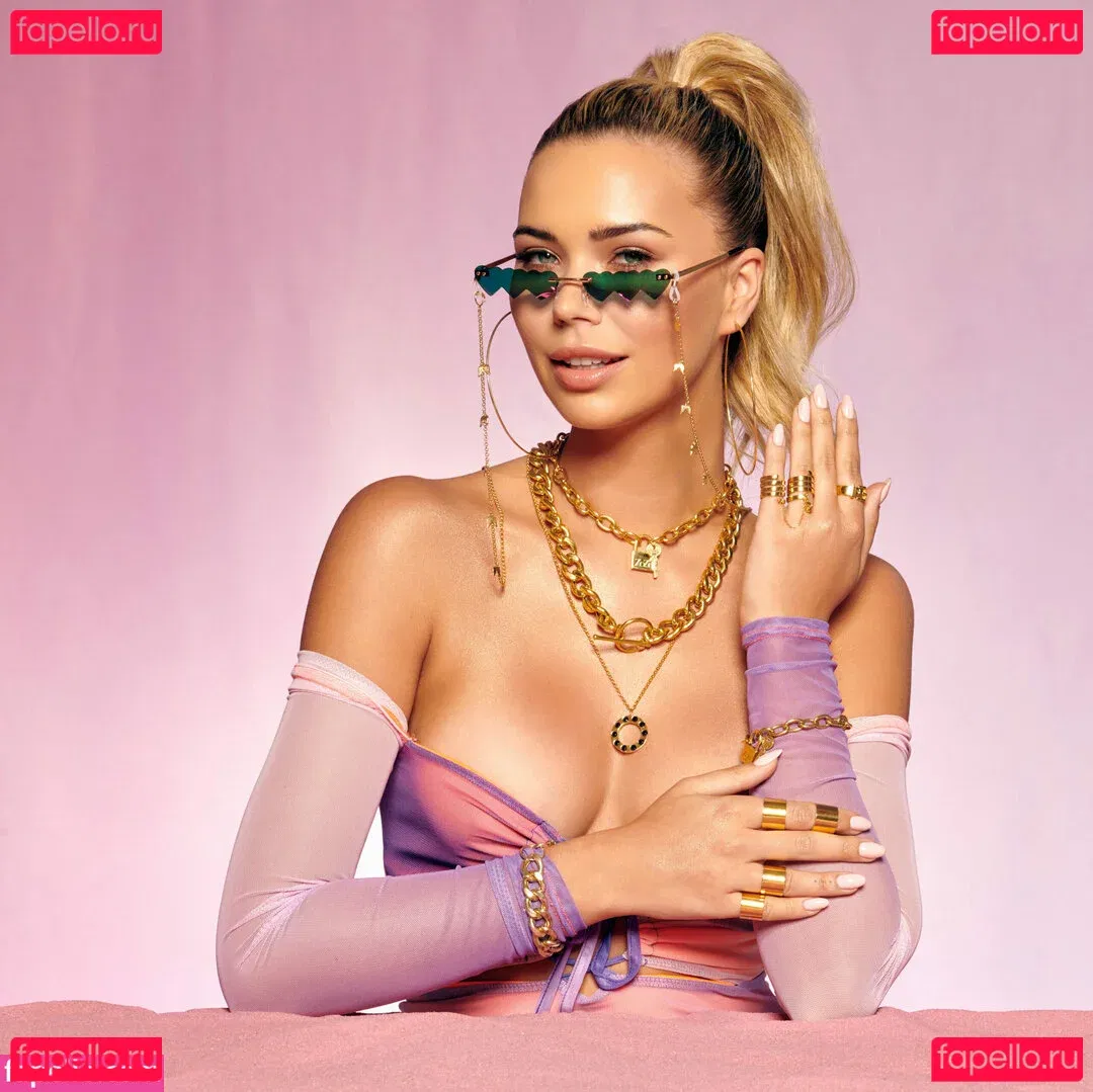 Sandra Kubicka Onlyfans Photo Gallery 