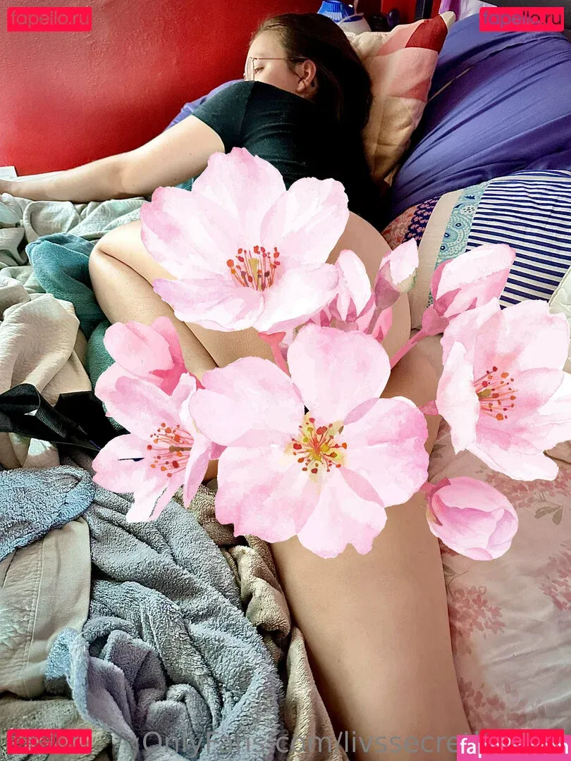 livssecretlifefree Onlyfans Photo Gallery 