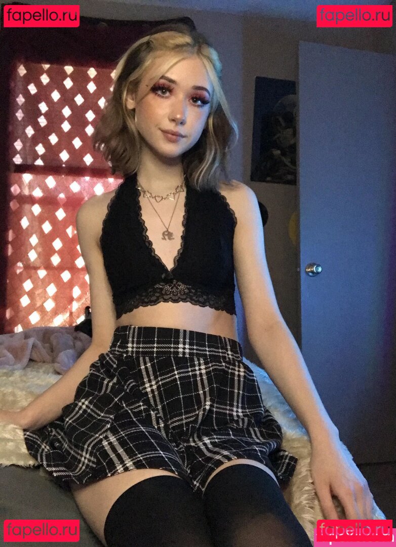 brattydeath Nude Onlyfans Photo 8