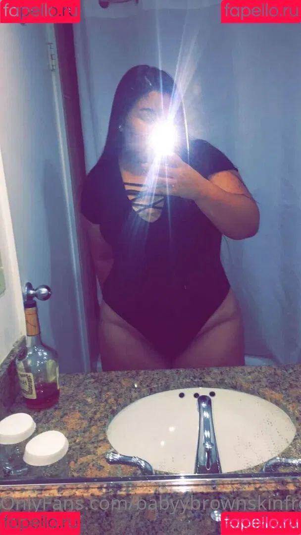babyybrownskinfree Onlyfans Photo Gallery 
