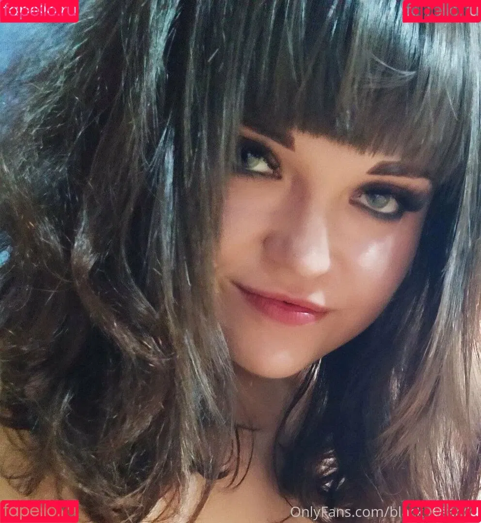 pearl.black Onlyfans Photo Gallery 