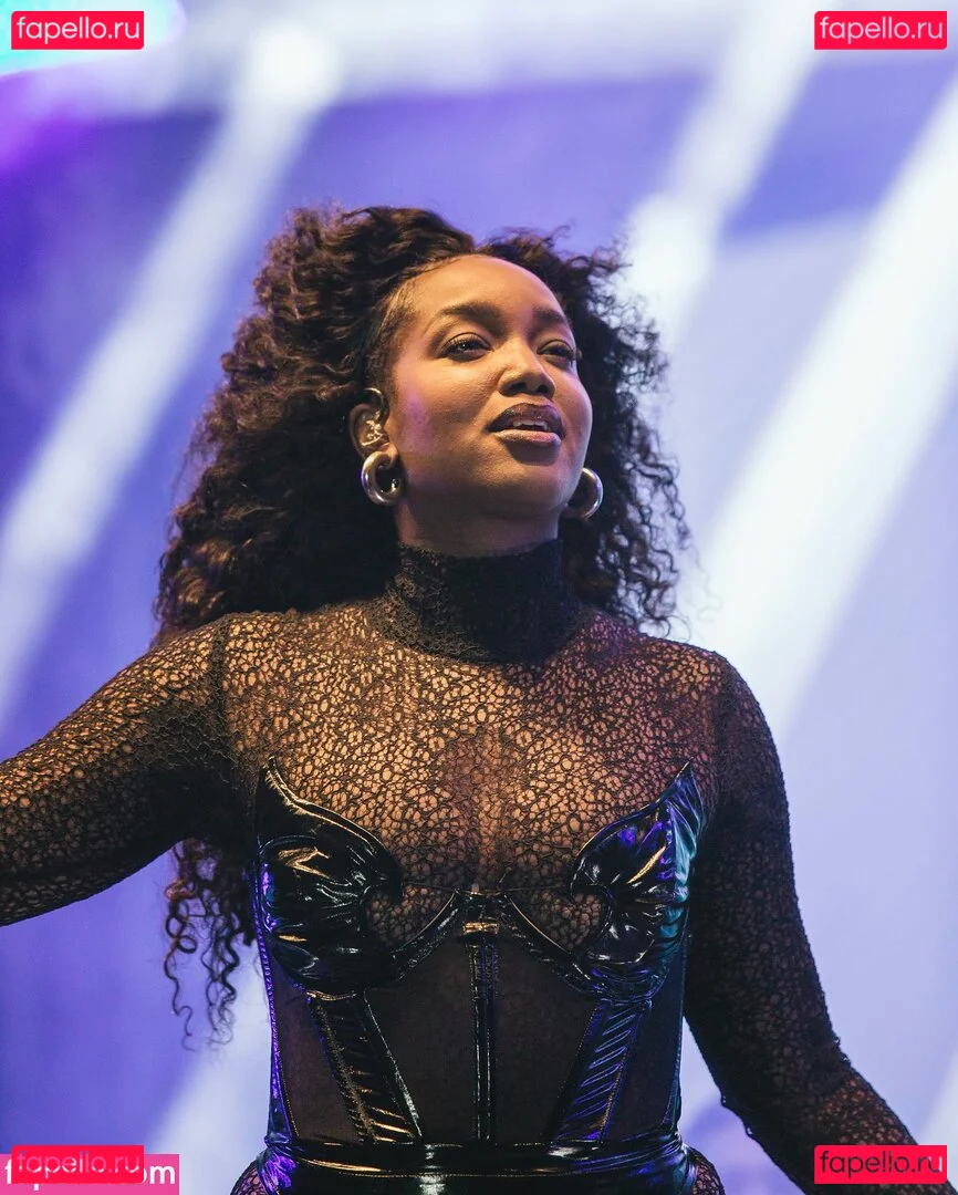 Iza Cantora Onlyfans Photo Gallery 