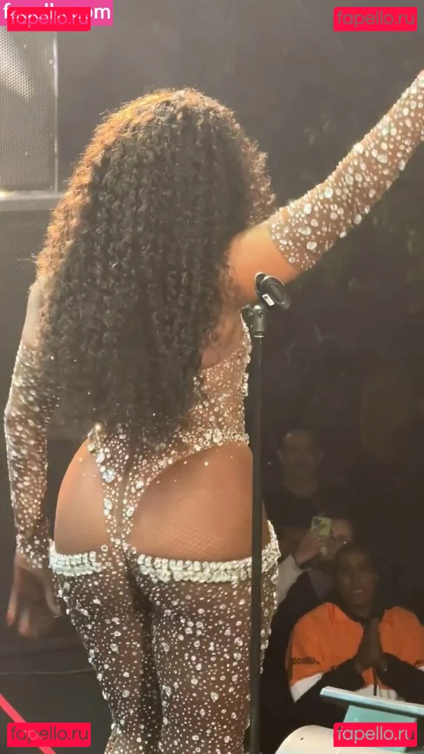 Iza Cantora Onlyfans Photo Gallery 