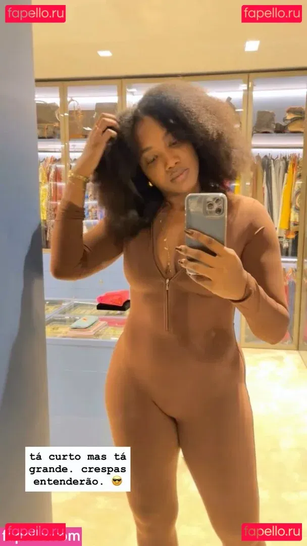 Iza Cantora Onlyfans Photo Gallery 