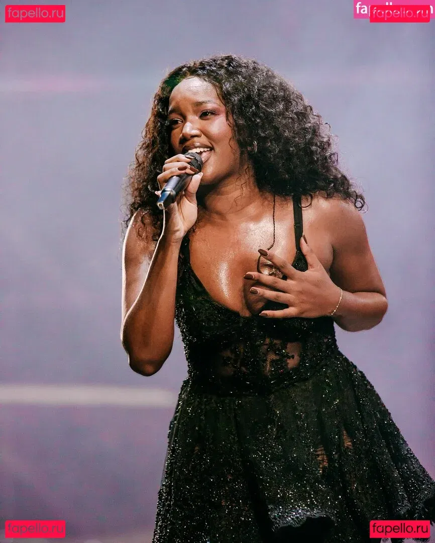 Iza Cantora Onlyfans Photo Gallery 