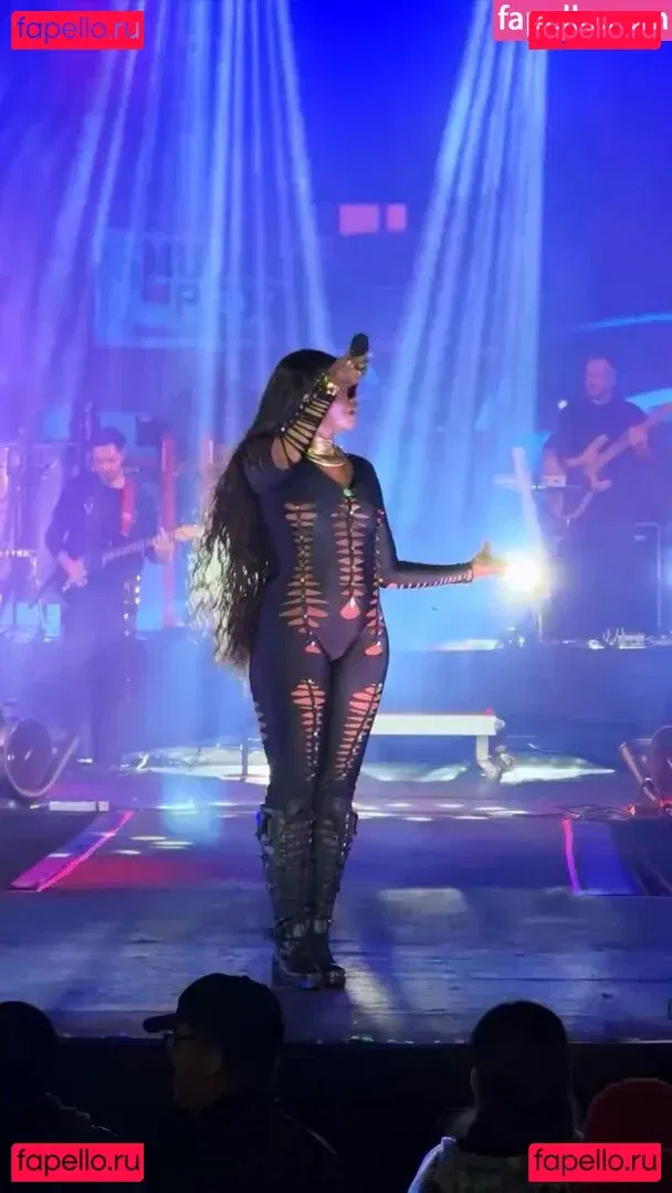 Iza Cantora Onlyfans Photo Gallery 