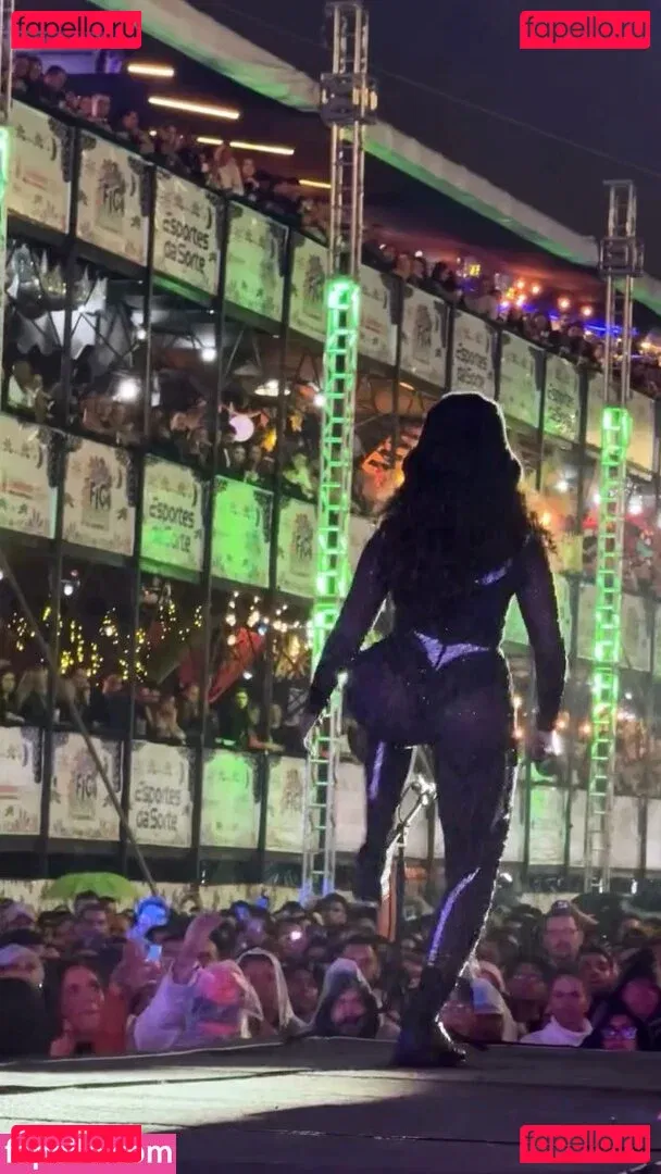 Iza Cantora Onlyfans Photo Gallery 