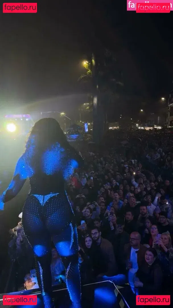 Iza Cantora Onlyfans Photo Gallery 