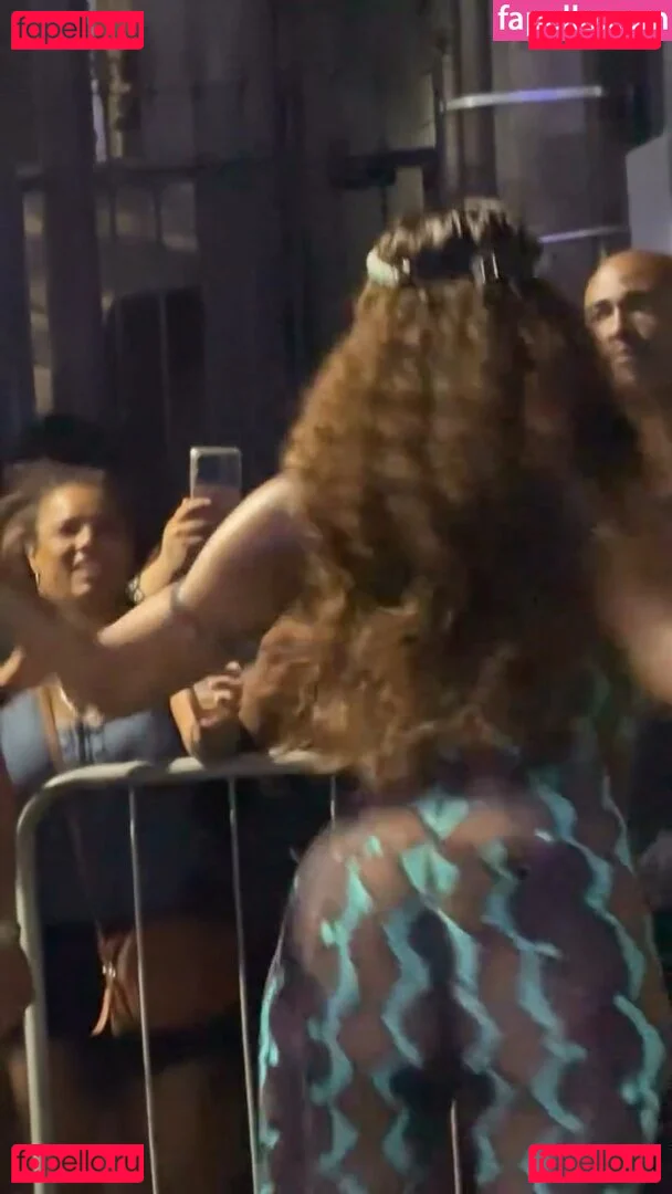 Iza Cantora Onlyfans Photo Gallery 