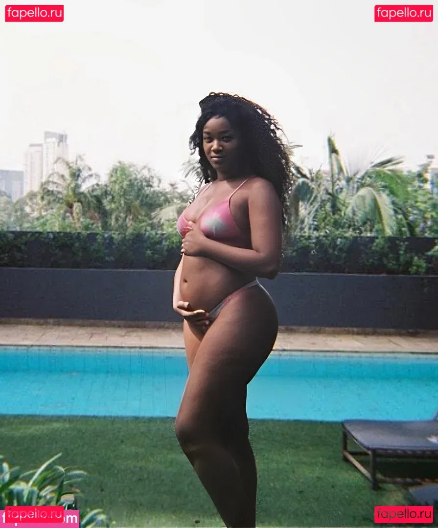 Iza Cantora Onlyfans Photo Gallery 