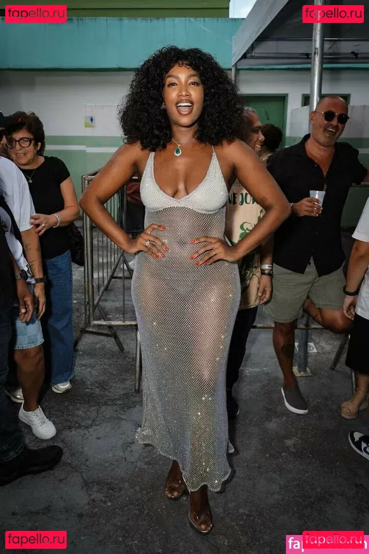 Iza Cantora Onlyfans Photo Gallery 