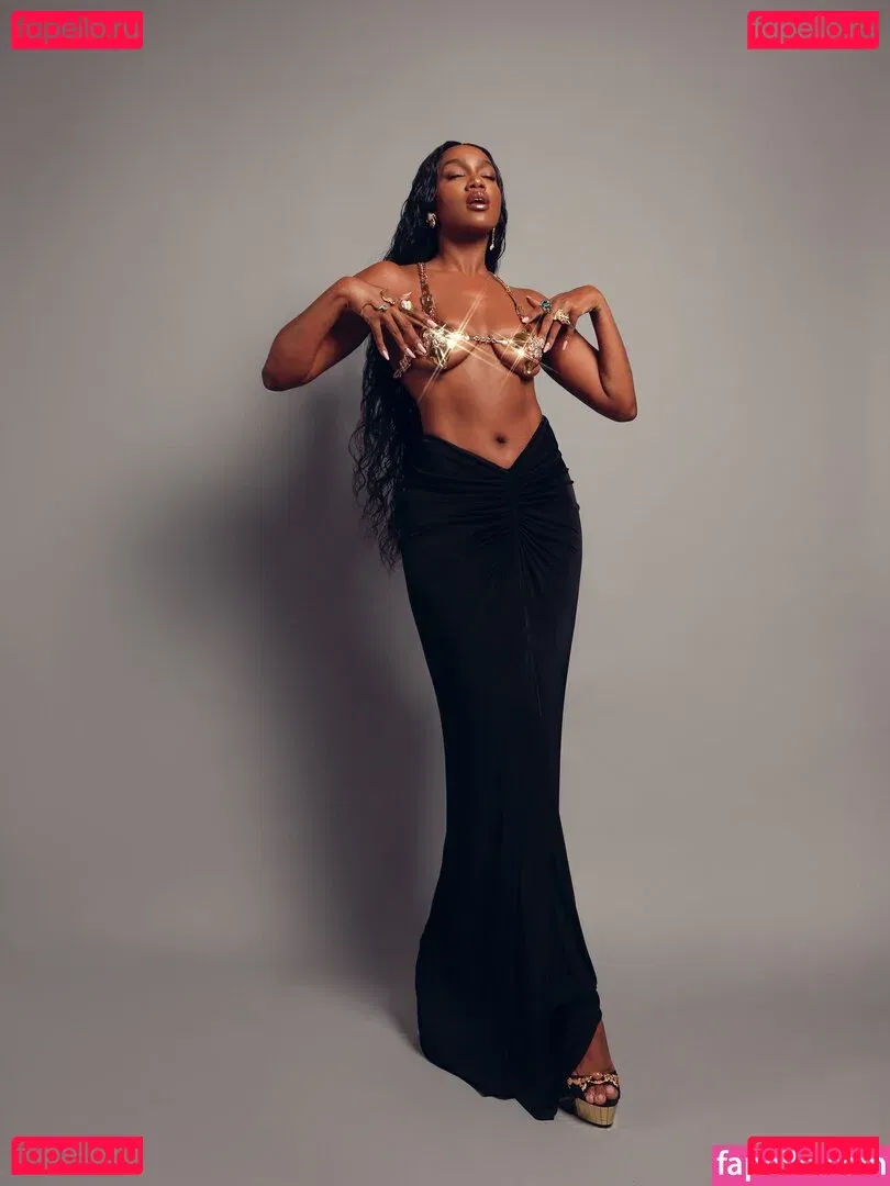 Iza Cantora Onlyfans Photo Gallery 