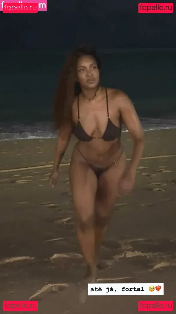 Iza Cantora Onlyfans Photo Gallery 