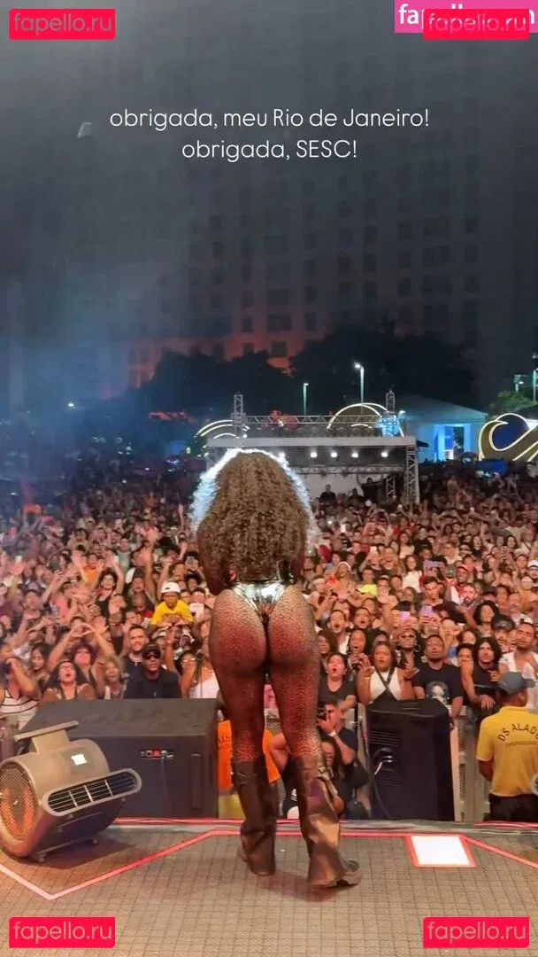 Iza Cantora Onlyfans Photo Gallery 