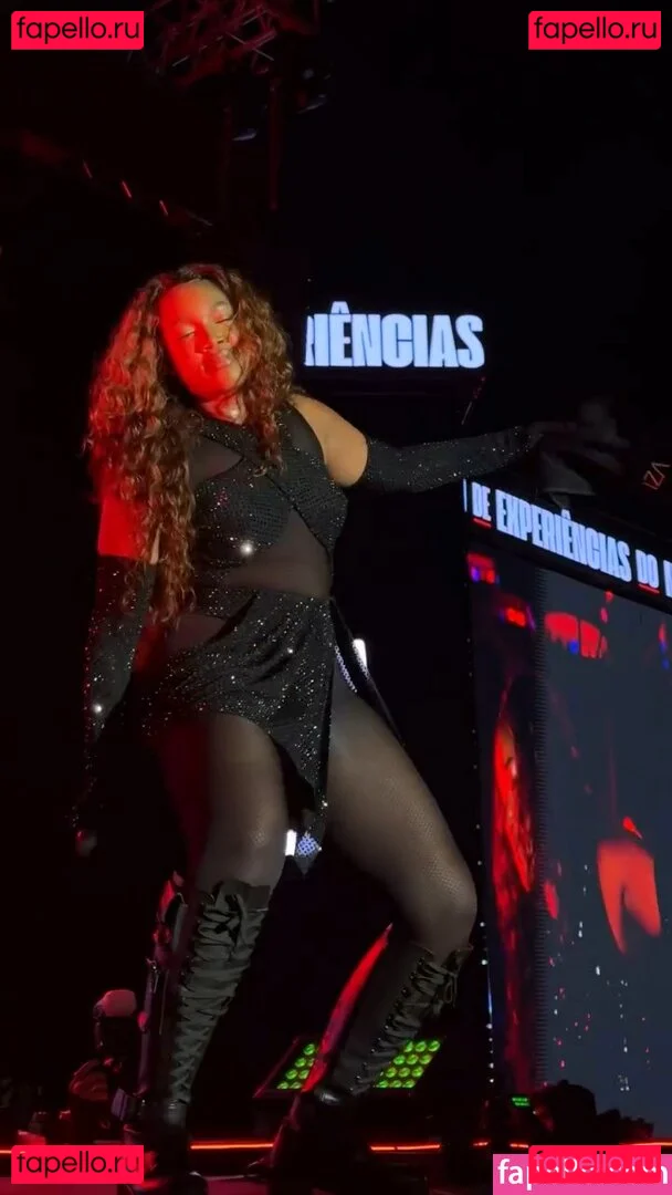 Iza Cantora Onlyfans Photo Gallery 