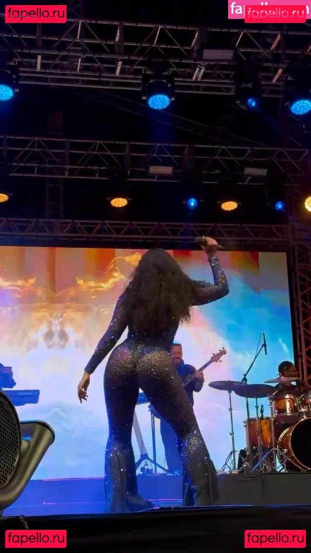 Iza Cantora Onlyfans Photo Gallery 