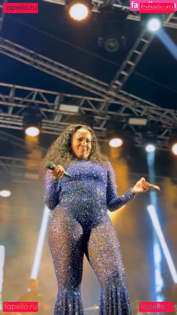 Iza Cantora Onlyfans Photo Gallery 