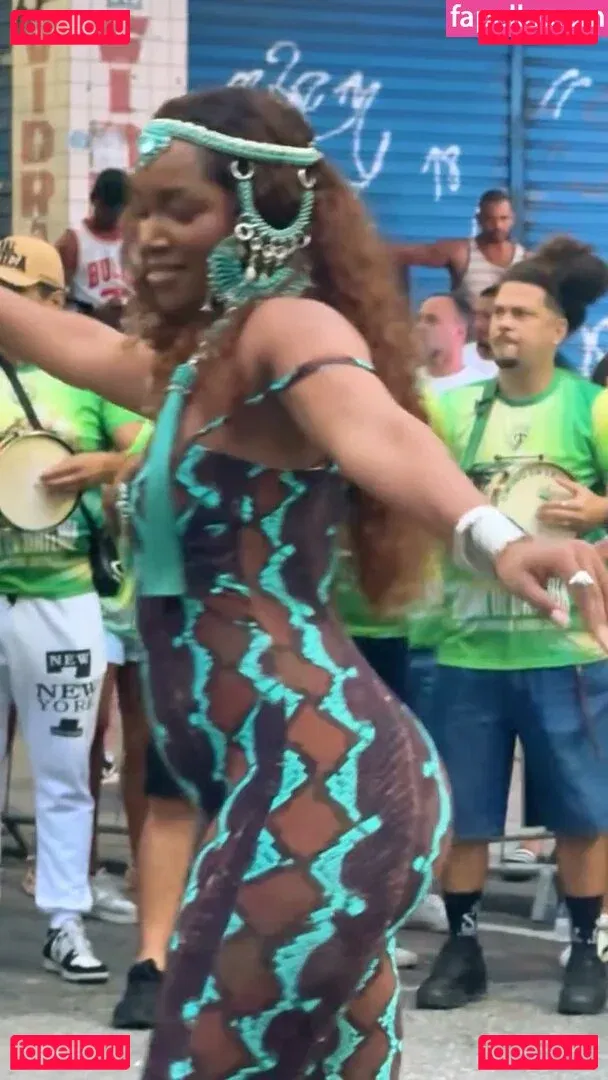 Iza Cantora Onlyfans Photo Gallery 