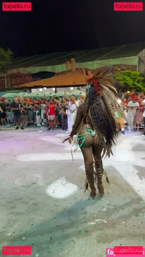 Iza Cantora Onlyfans Photo Gallery 