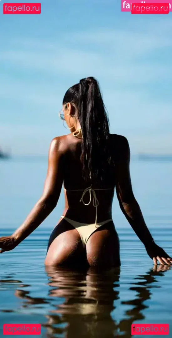 Felisja Piana Onlyfans Photo Gallery 