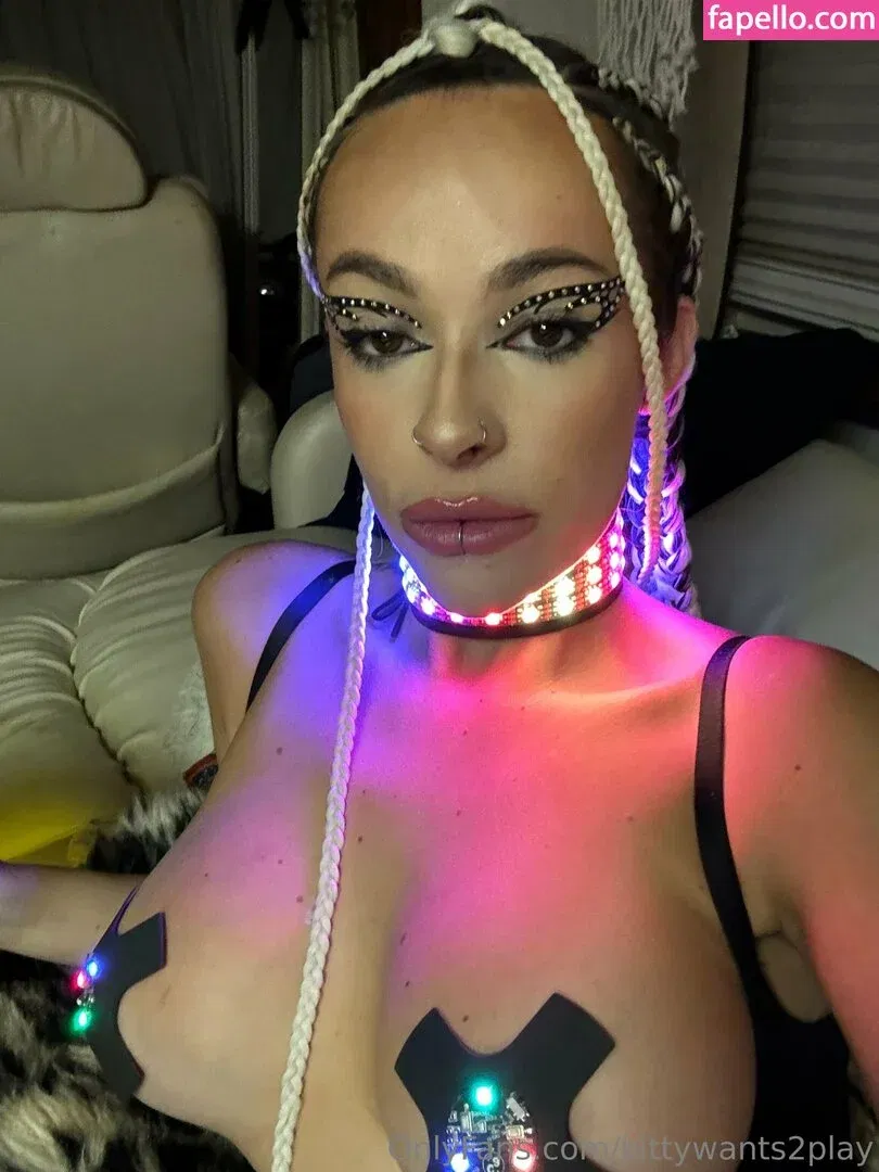 kittywants2play Onlyfans Photo Gallery 