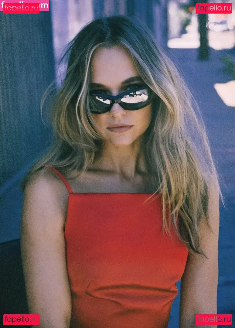 Madison Iseman Onlyfans Photo Gallery 