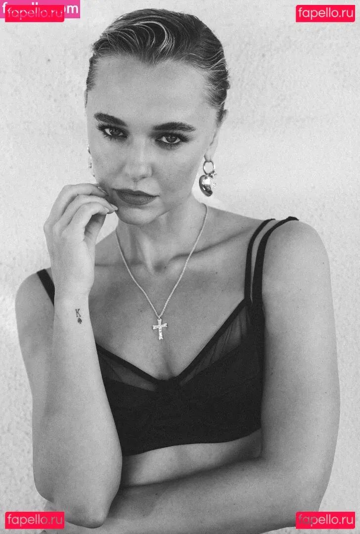 Madison Iseman Onlyfans Photo Gallery 