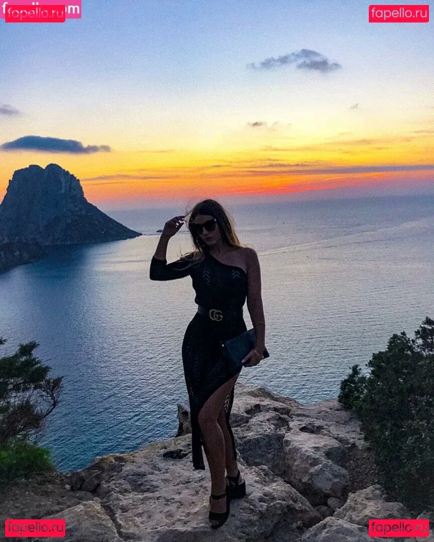 Yoana Cuesta Cortijo Onlyfans Photo Gallery 