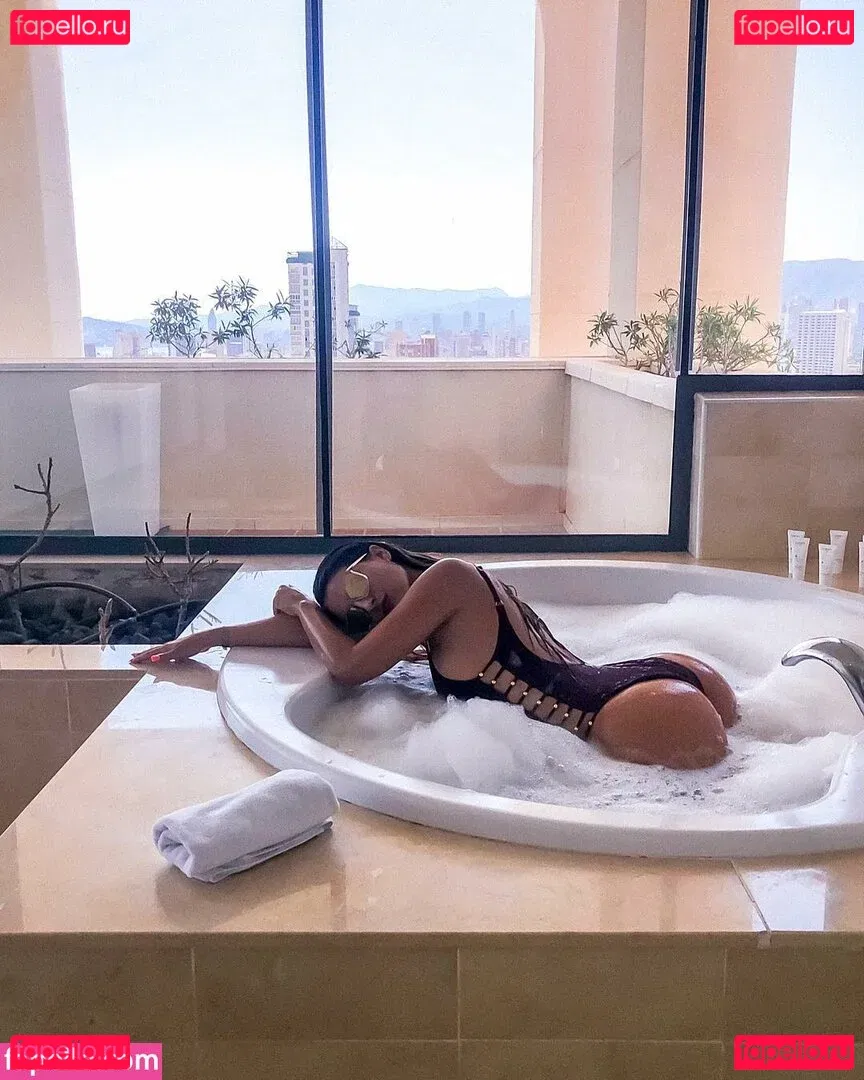 Yoana Cuesta Cortijo Onlyfans Photo Gallery 