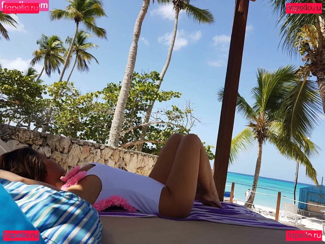 Yoana Cuesta Cortijo Onlyfans Photo Gallery 