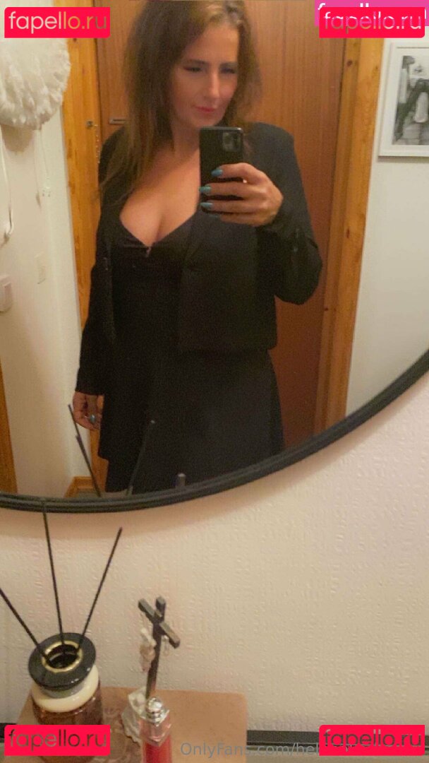helenakarlssons Nude Onlyfans Photo 5