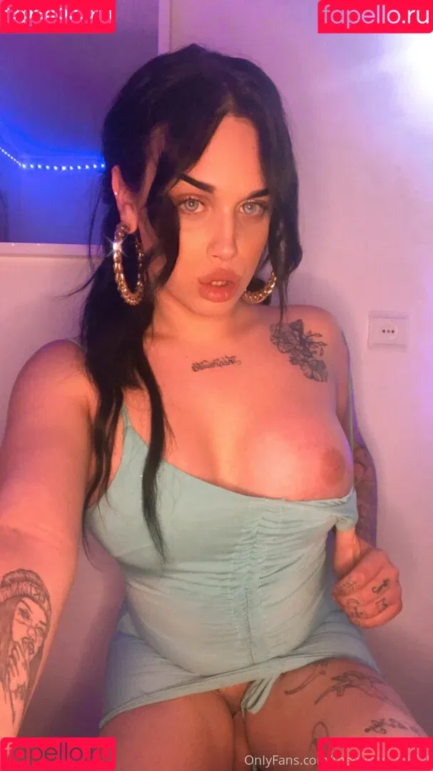thequeen_oficial Onlyfans Photo Gallery 