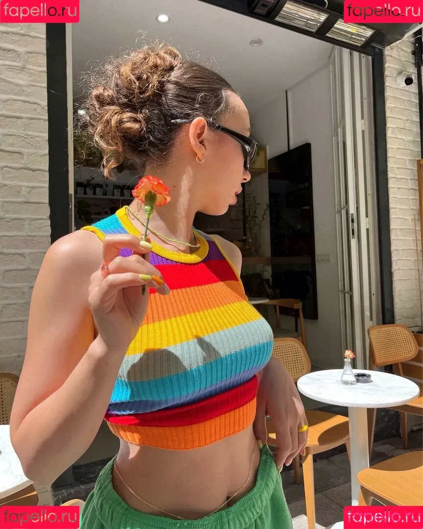 Meltem Koc Onlyfans Photo Gallery 