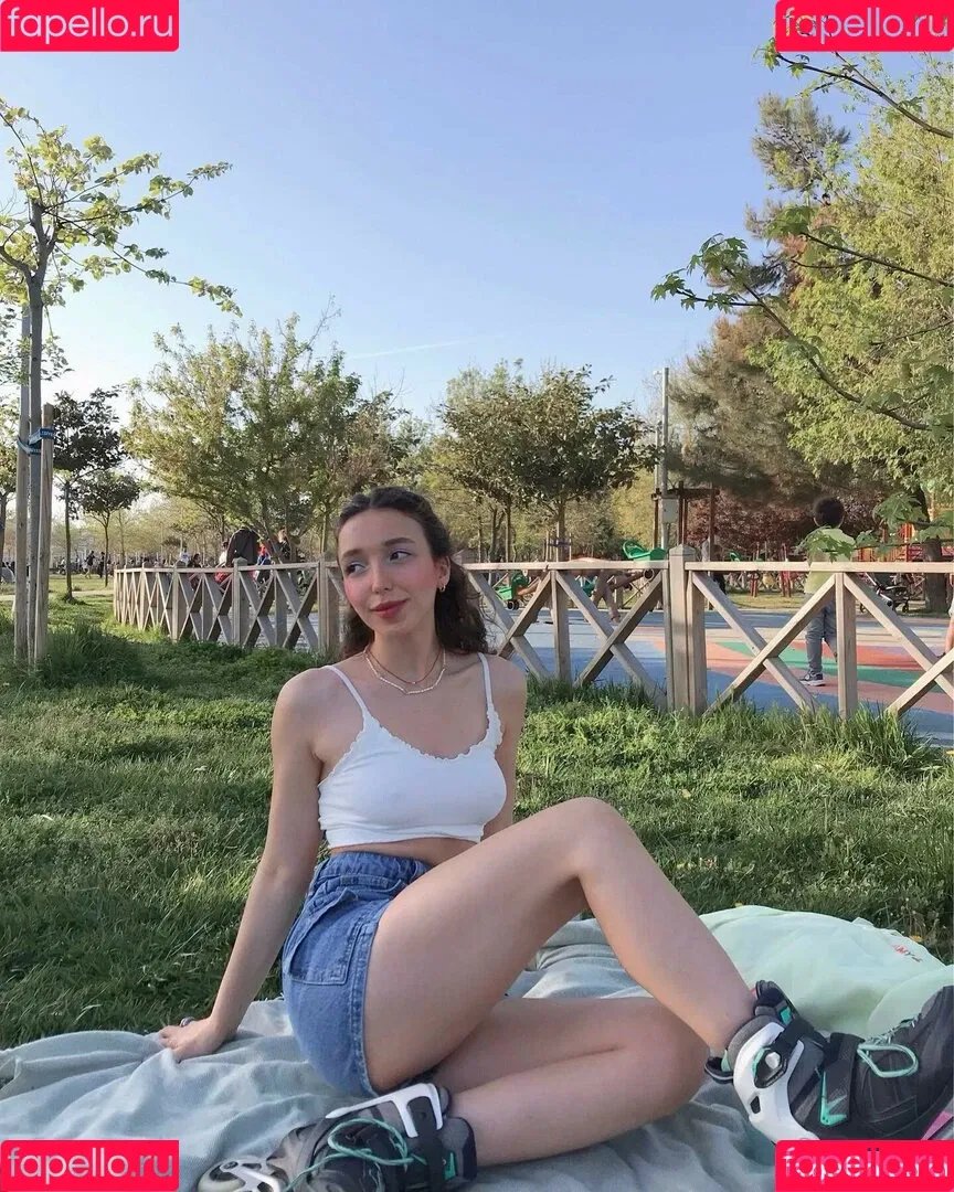 Meltem Koc Onlyfans Photo Gallery 