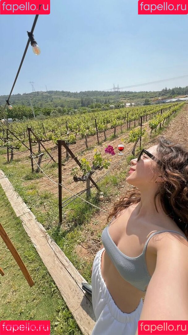 Meltem Koc Onlyfans Photo Gallery 