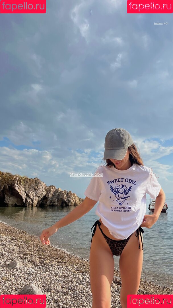 Meltem Koc Onlyfans Photo Gallery 