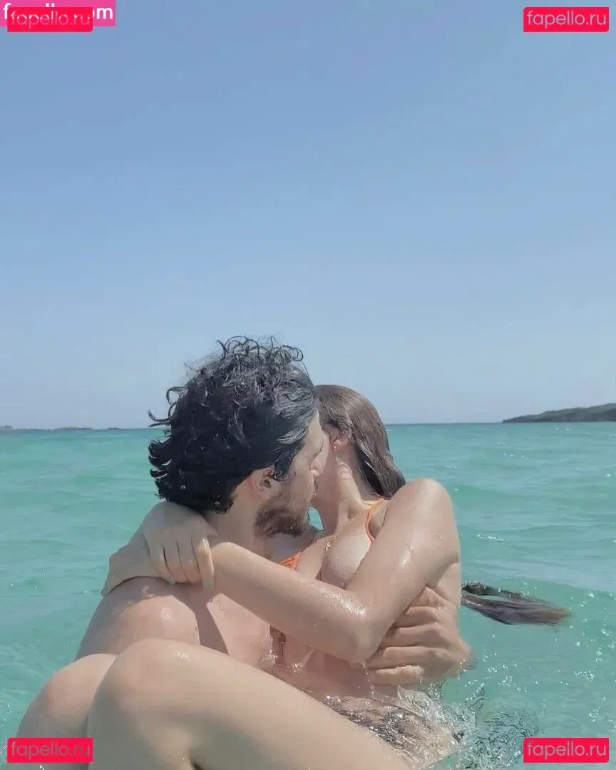 Meltem Koc Onlyfans Photo Gallery 