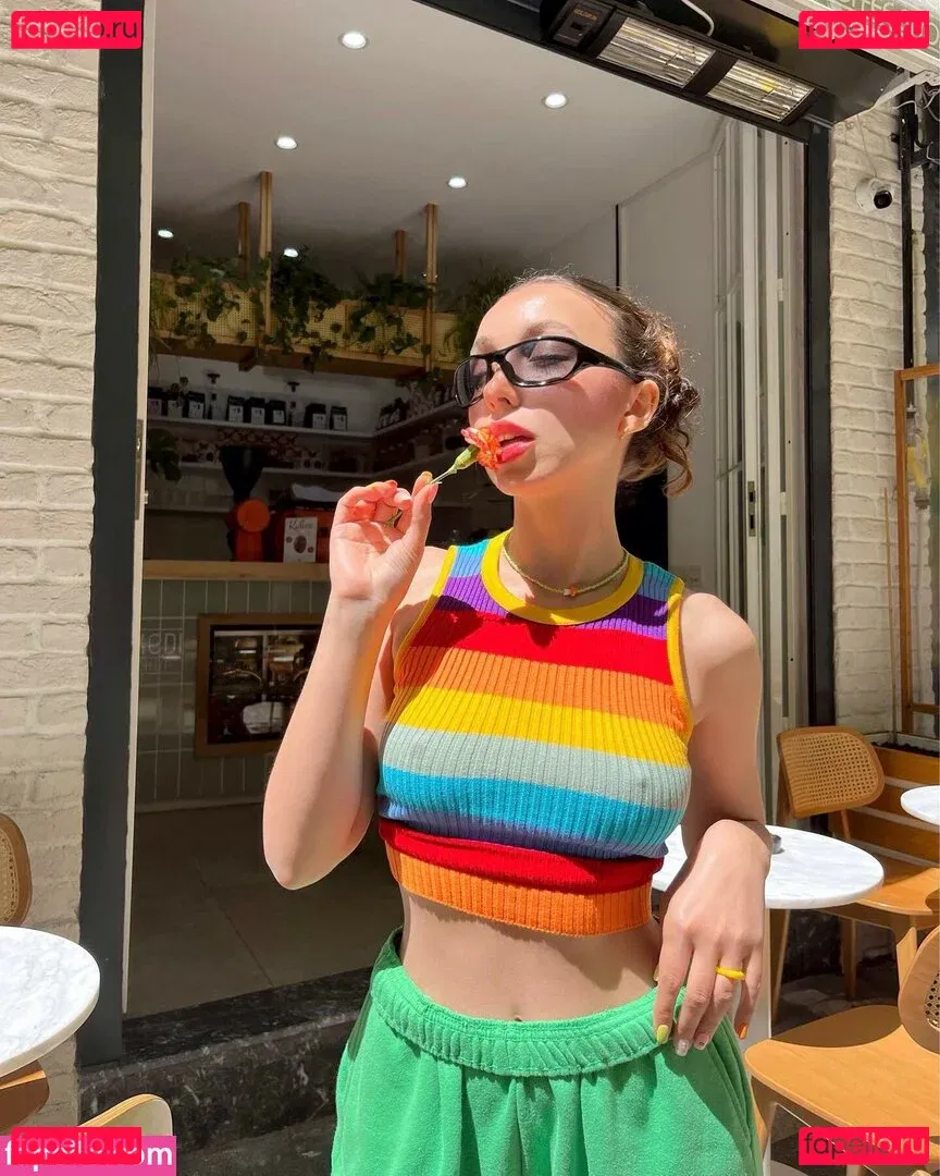 Meltem Koc Onlyfans Photo Gallery 