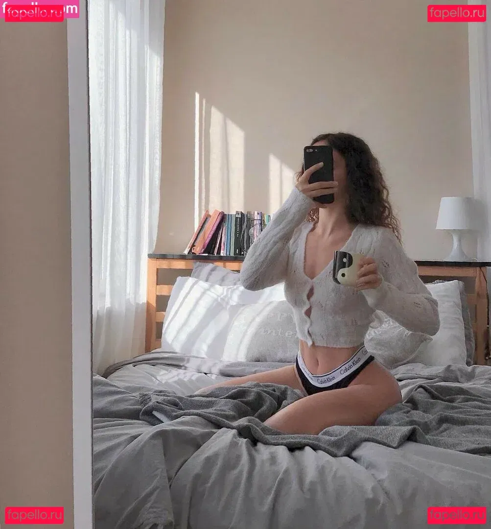 Meltem Koc Onlyfans Photo Gallery 