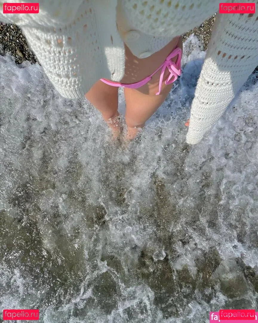 Meltem Koc Onlyfans Photo Gallery 