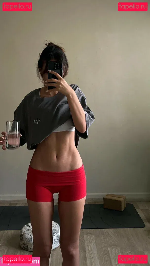 Meltem Koc Onlyfans Photo Gallery 