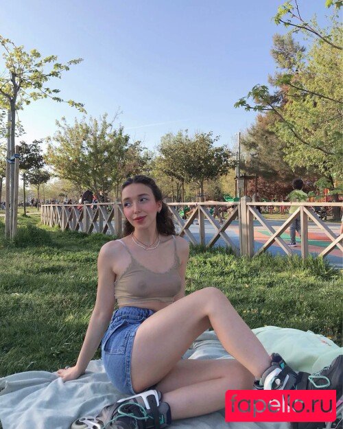 Meltem Koc Onlyfans Photo Gallery 